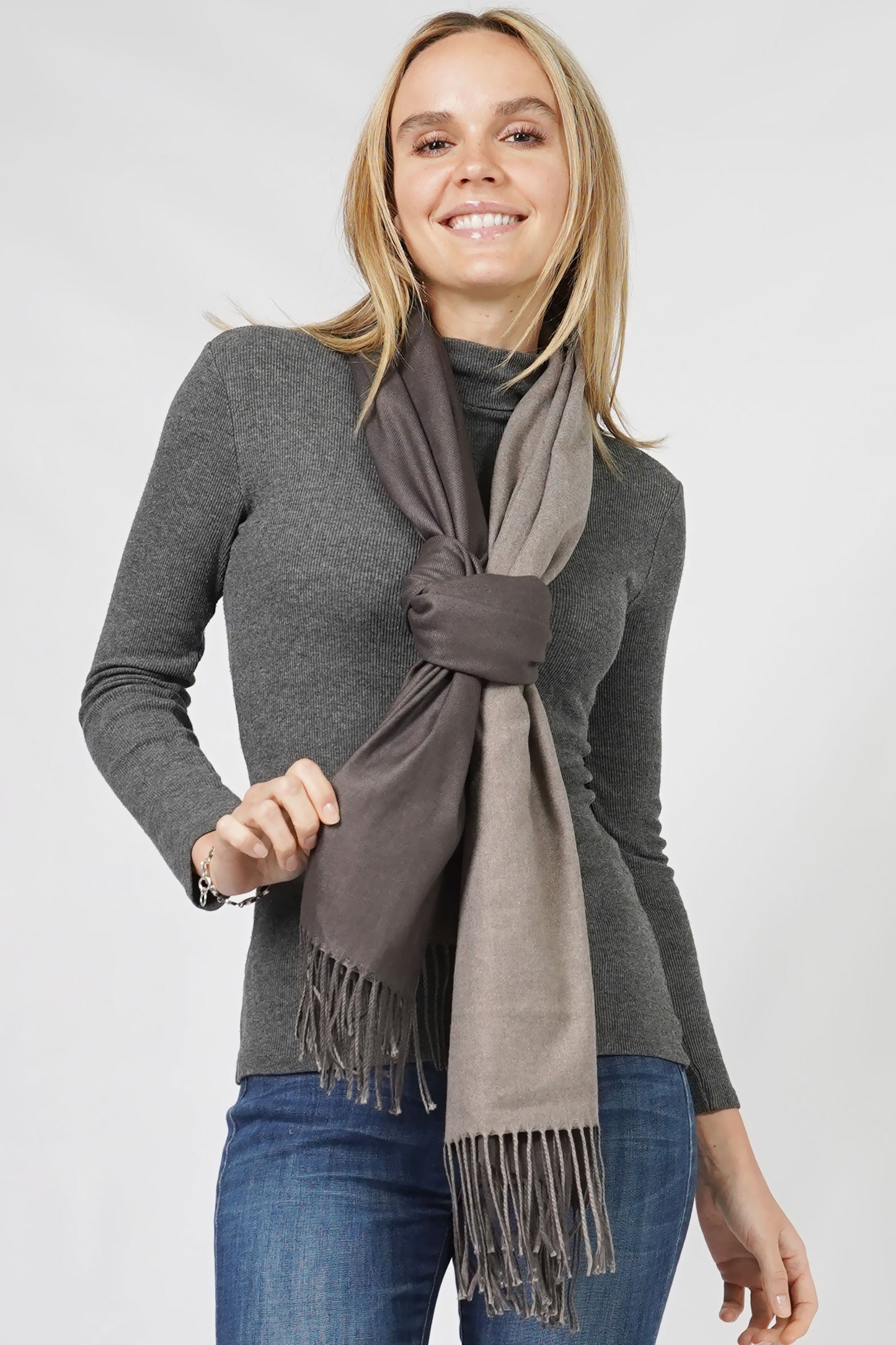 BS1-REVERSIBLE SHAWL SCARF